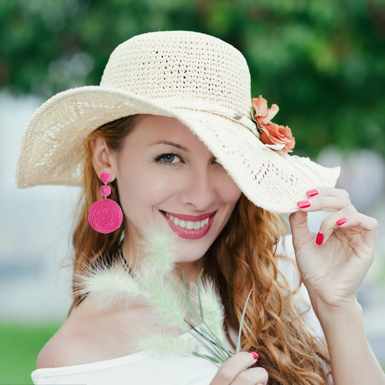 Boho Raffia Ball Earrings for Women, Handmade Statement Drop Earrings Straw Dangle Earrings Beach Vacation Jewelry