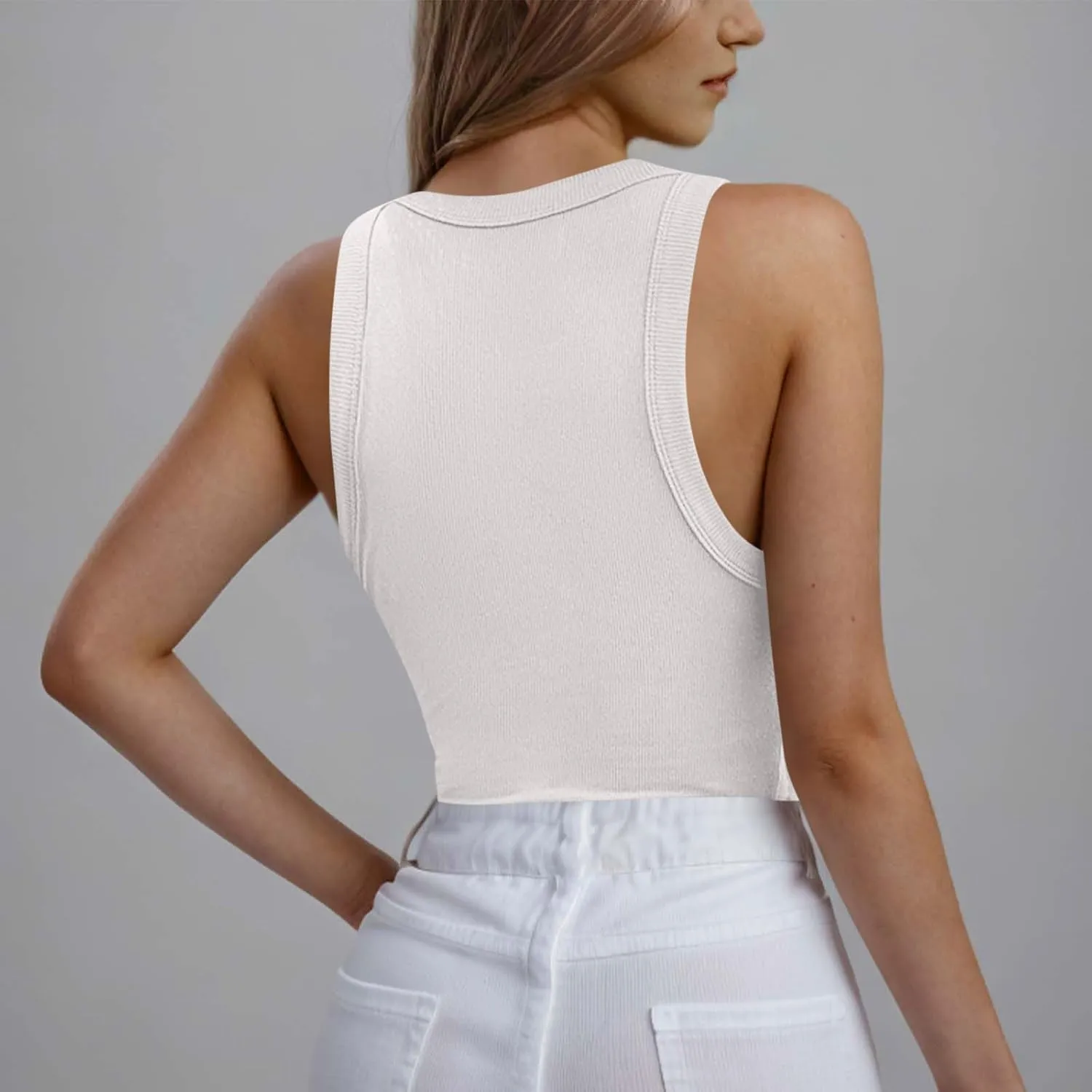 Built in Bra Tank Tops for Woman Summer Breathable Padded Camisole Tops Summer Sleeveless Yoga Basic Tank Tops