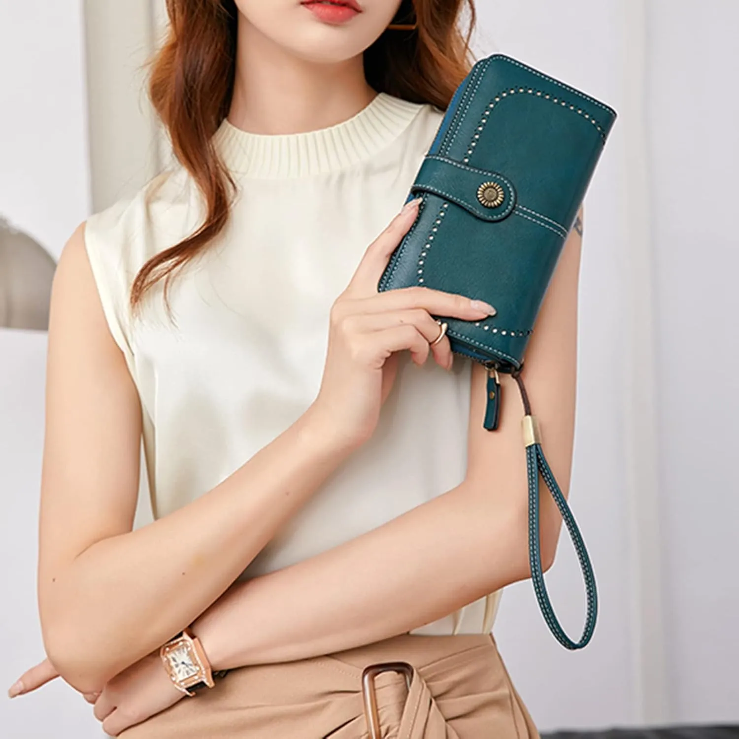 Earnda Wallet for Women RFID Credit Card Holder Leather Large Capacity Wristlet Wallets Yellow