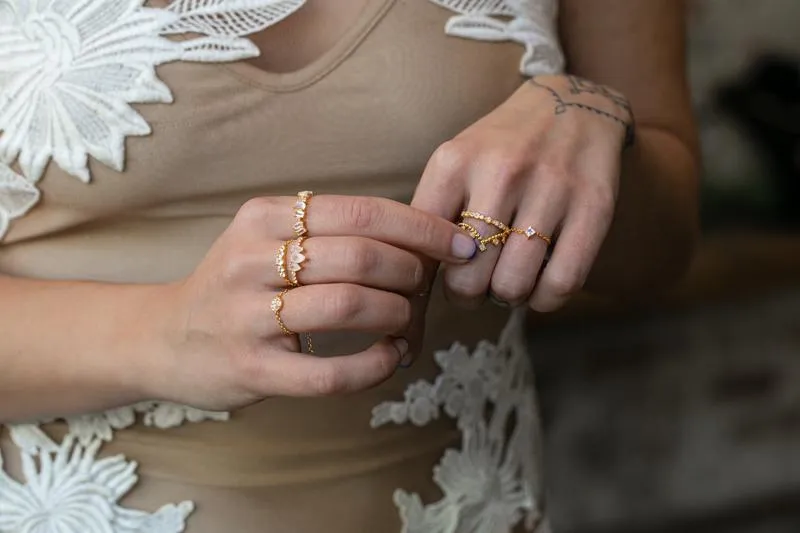 Juliette IV in Gold