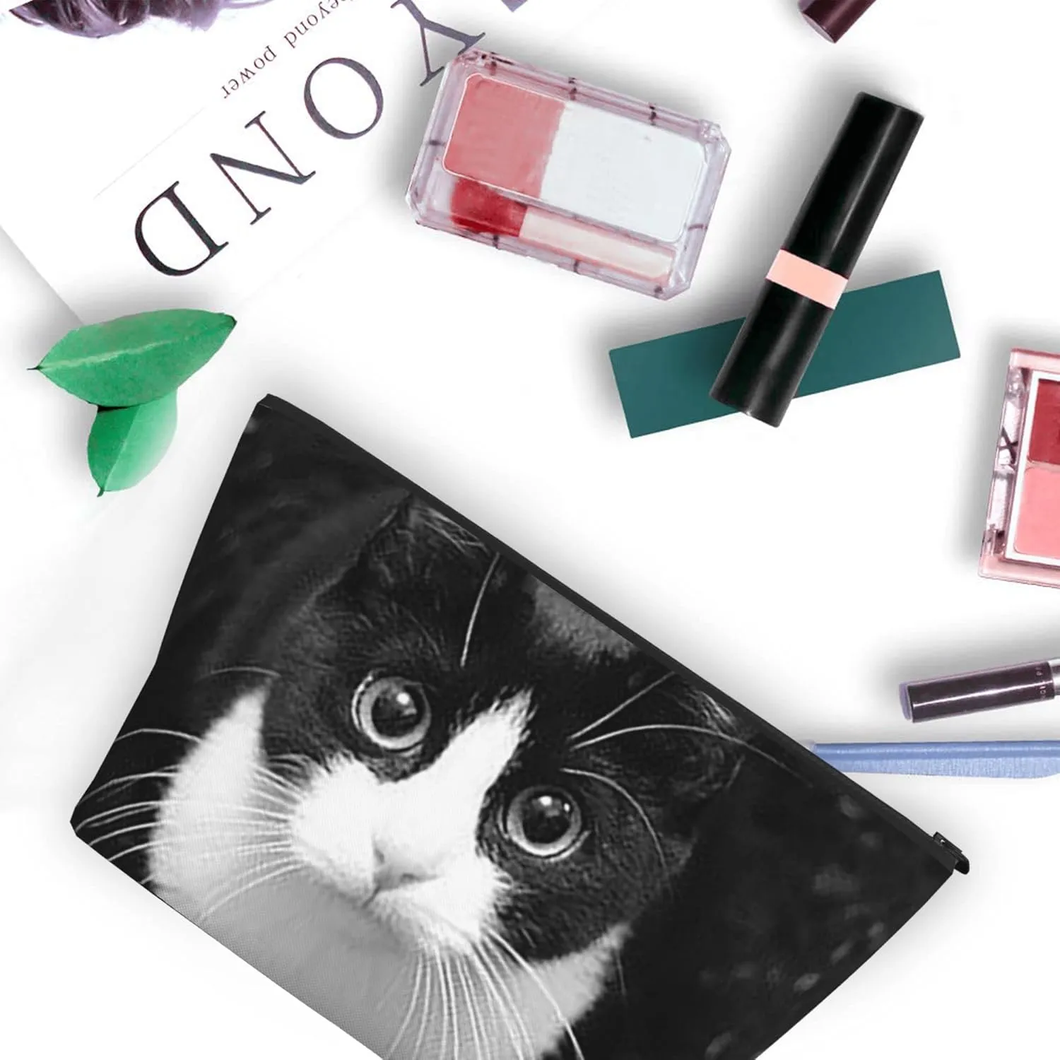 SWEET TANG Small Makeup Bag For Purse Waterproof Cosmetic Bag Travel Makeup Pouch With Zipper Storage Cosmetic Pouch (Black White Cat)
