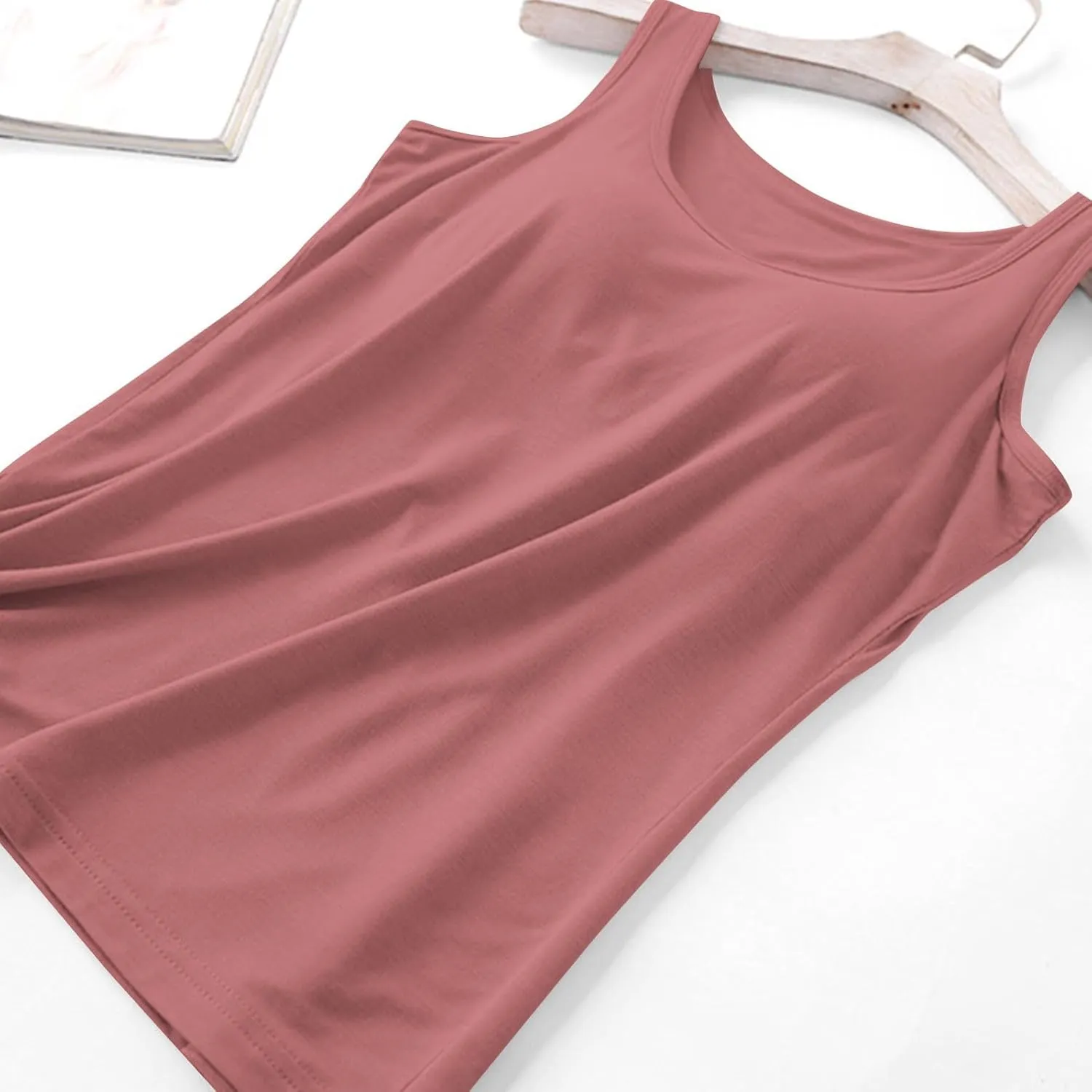 Tank Tops with Built in Bra Padded 2024 Comfy Solid Color Sleeveless Tops Workout Gym Shirt