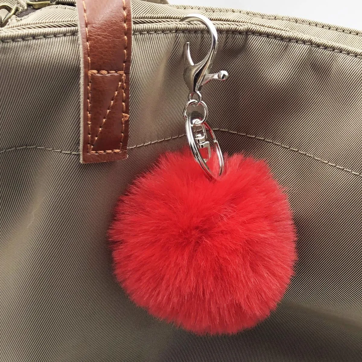 Unpafcxddyig 5 Pieces Pom Pom Keychains Faux Rabbit Fur Ball Keychain Fluffy Puff Ball Keyring